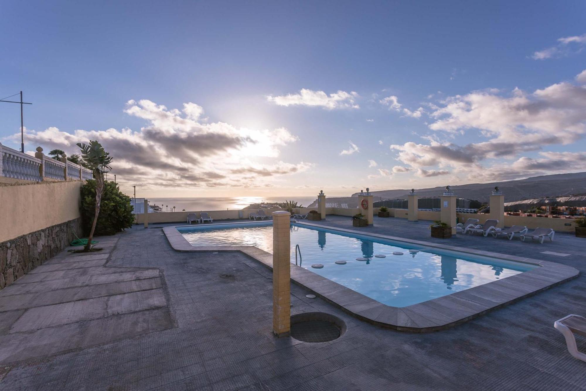 Lightbooking Playa De Amadores La Concha بورتو ريكو المظهر الخارجي الصورة